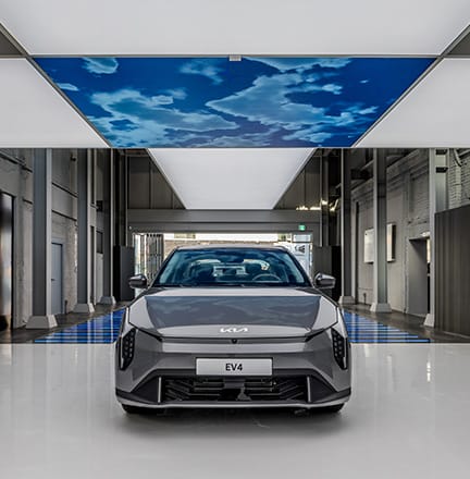 LED와 조명으로 기아 EV 연출