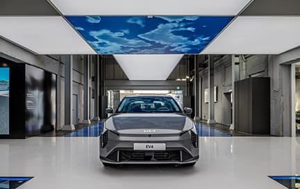 LED와 조명으로 기아 EV 연출