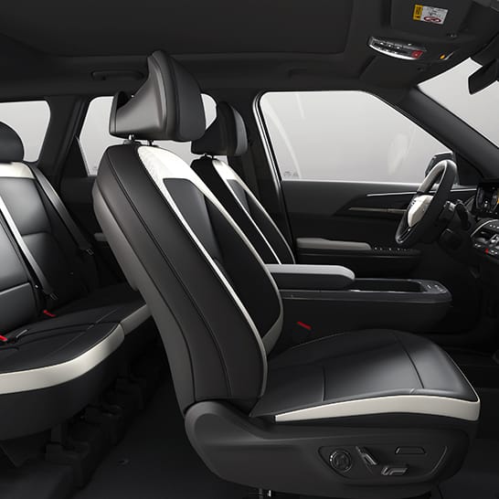 GT-Line 전용 블랙 & 화이트 인테리어