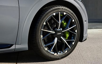 21인치 전면가공 휠, 네온 칼라 브레이크 캘리퍼