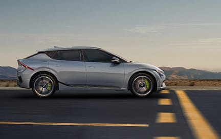 EV6 GT 측면 가속 성능 