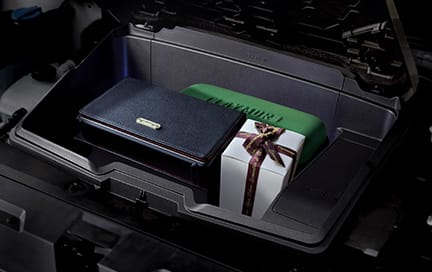 프론트 트렁크 (2WD)