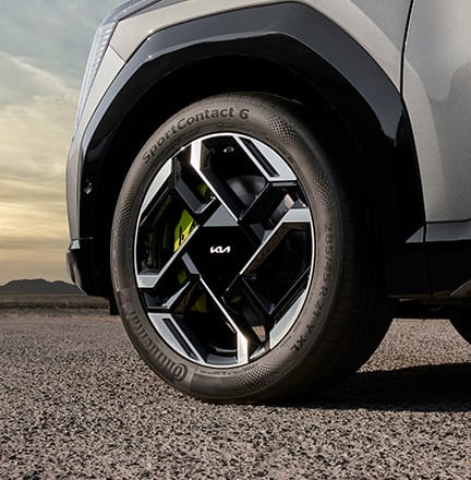 The Kia EV9 GT 전용 21인치 휠 디자인