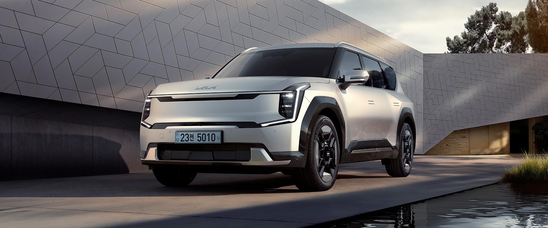 EV9 외장 전측면