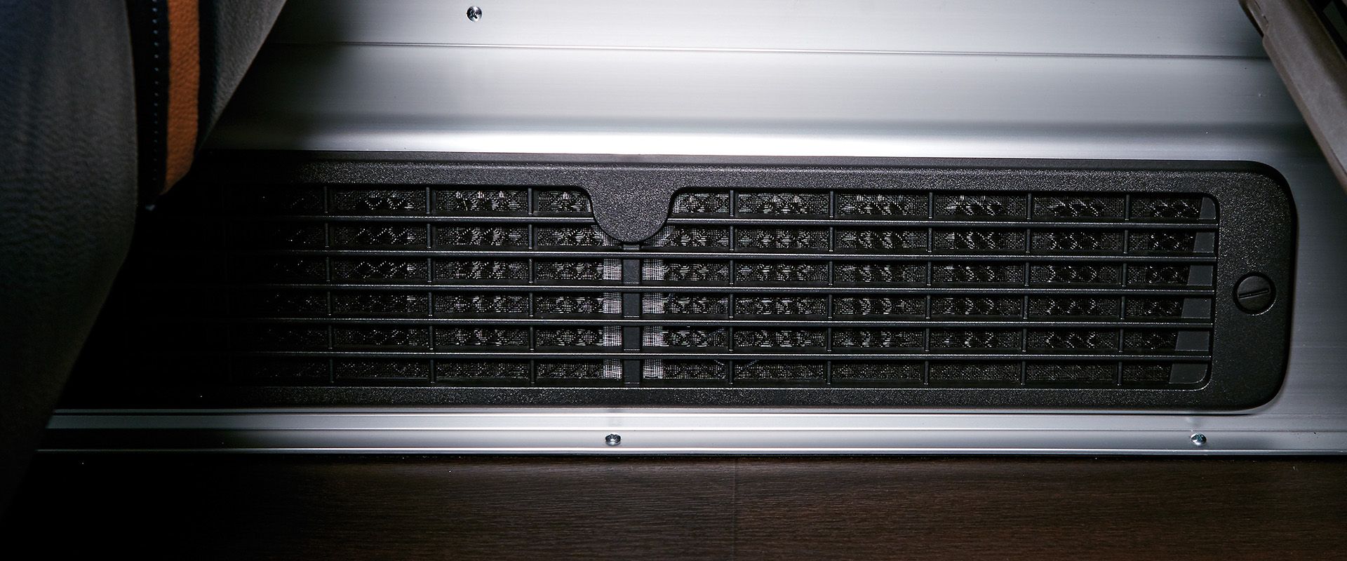 흡기 일체형 히터 덕트