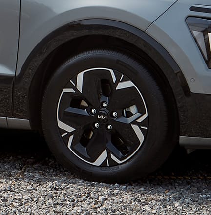 EV 전용 17인치 전면가공 휠