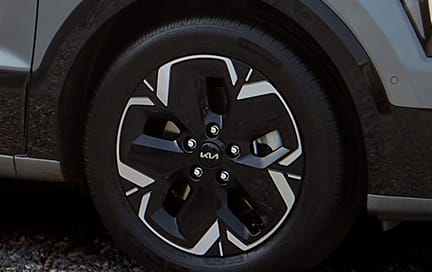 EV 전용 17인치 전면가공 휠