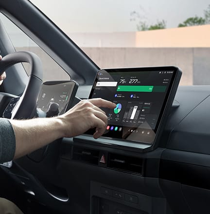 12.9인치 PBV 전용 인포테인먼트 시스템