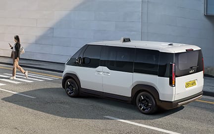 전방 충돌방지 보조 (차량, 보행자, 자전거 탑승자, 교차로 대향차)