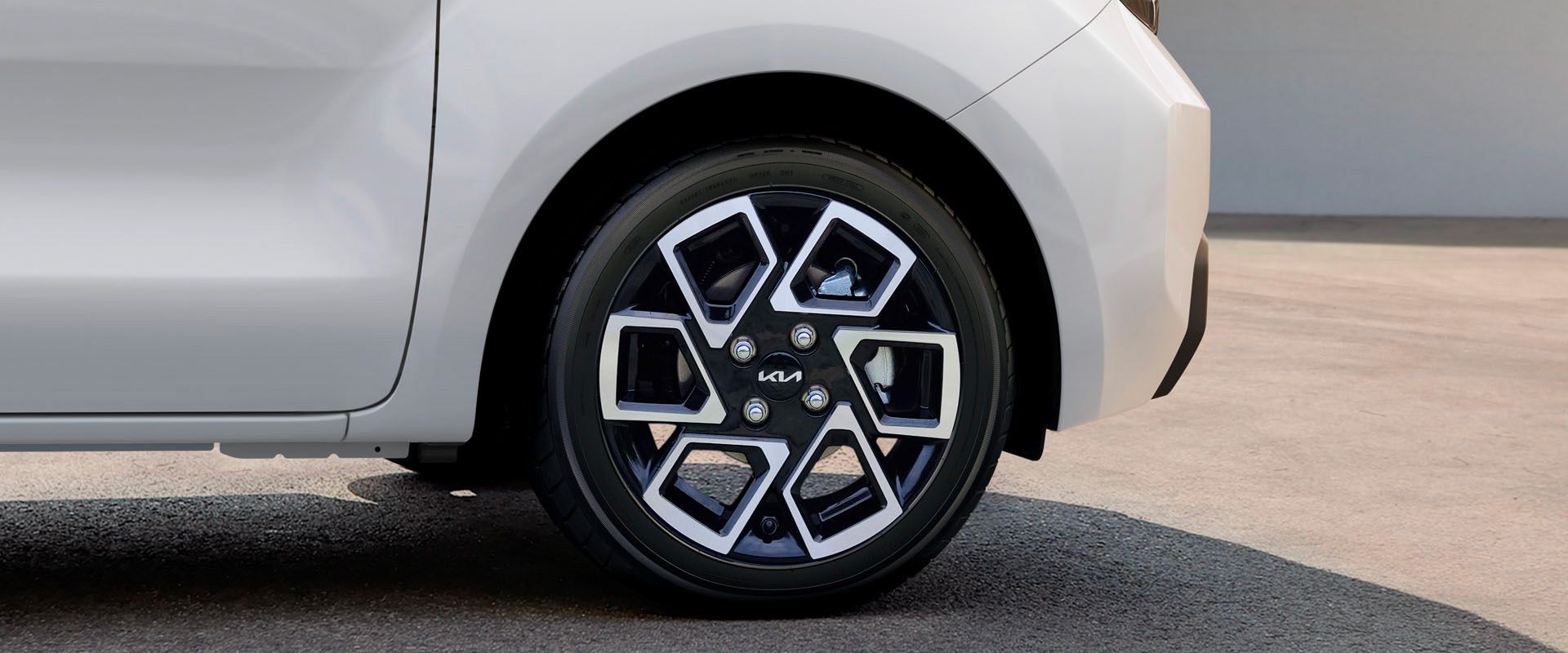 15인치 전면가공 휠