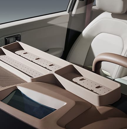 디스플레이 백 트레이